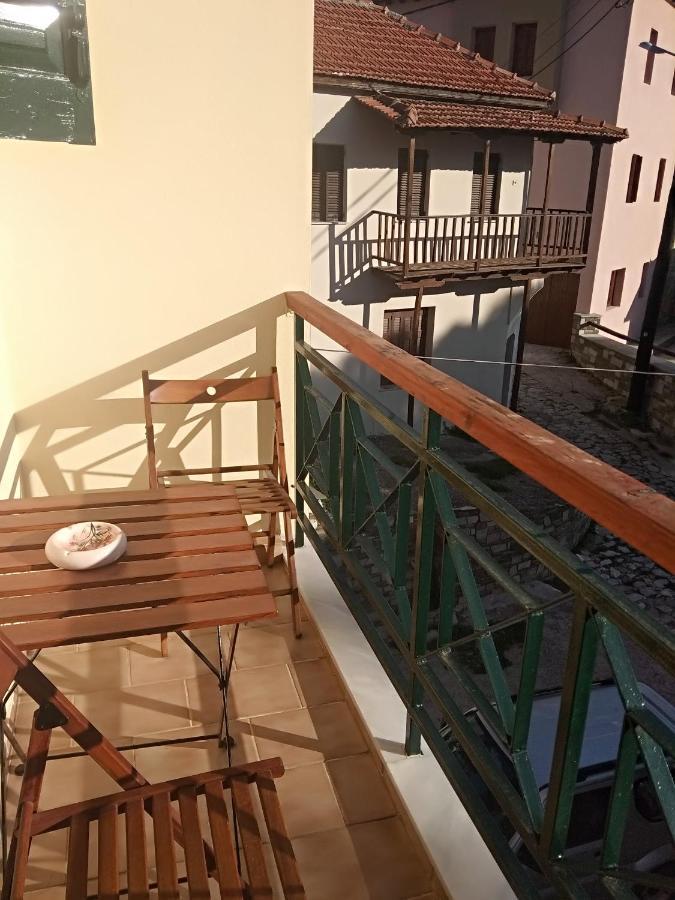 Karavos Hotel ปอร์เตเรีย ภายนอก รูปภาพ